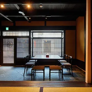 https://kyoto-urushiro-wakasaya.hotels-in-kyoto.org