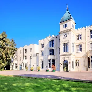 Botleigh Grange & Hotel