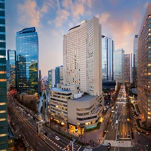 ホテル ヒルトン東京, 東京都